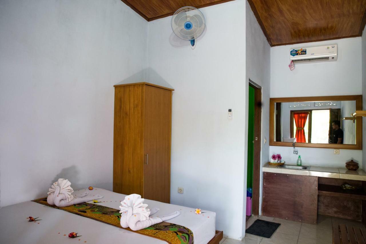 Van Santri Homestay Pemuteran Luaran gambar